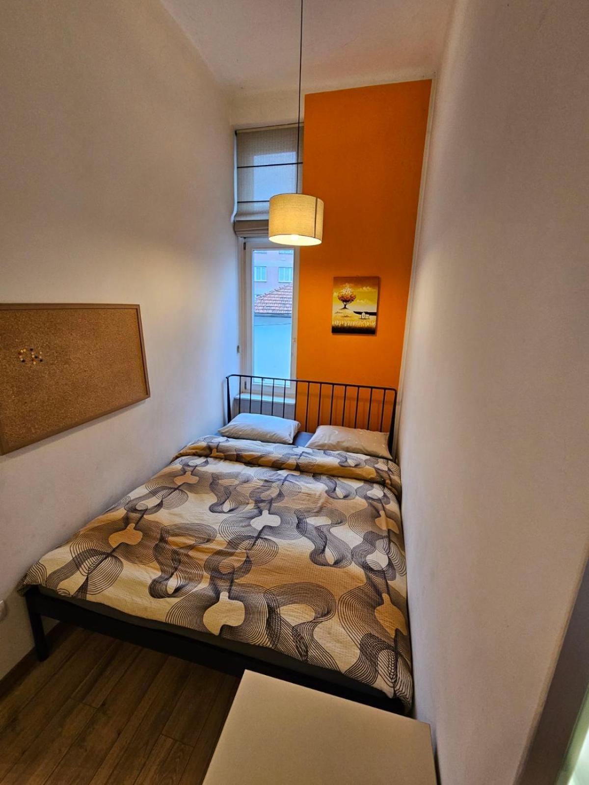 Apartment Urban In Center